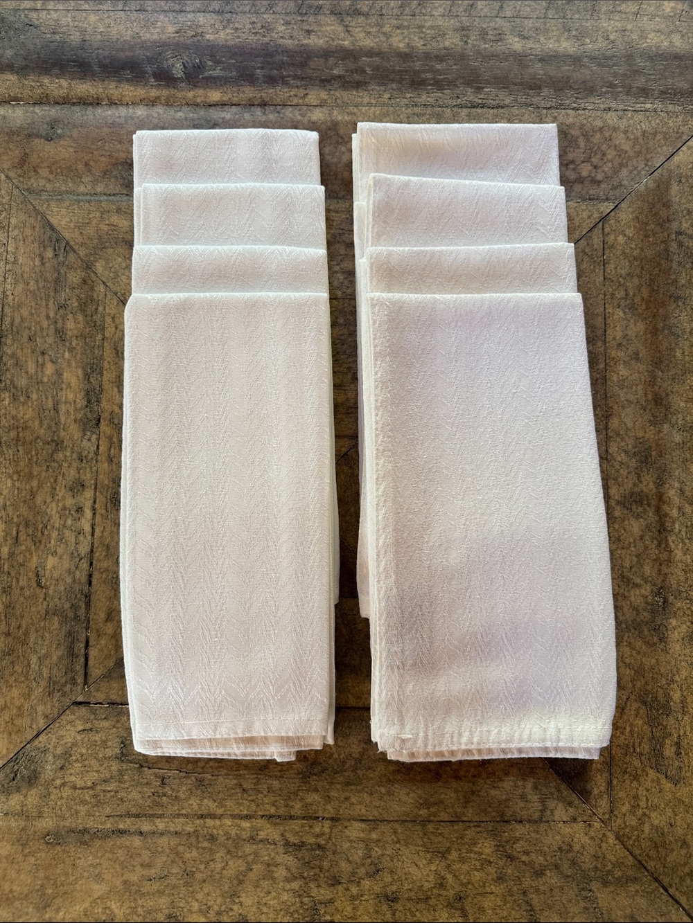 Calvin Klein White Napkins set of 8. 20"x20" NWOT
